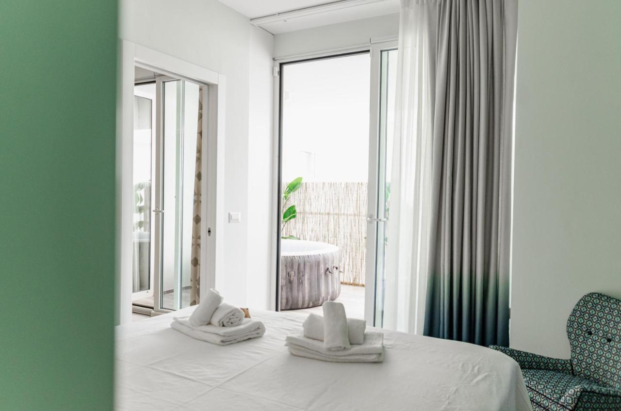 דירות פולינאנו א מארה Apulialux Polignano High Class / Jacuzzi + Parking מראה חיצוני תמונה